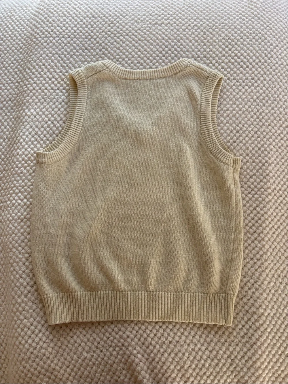 Brandy Melville V-Neck Sweater Vest in Cream
